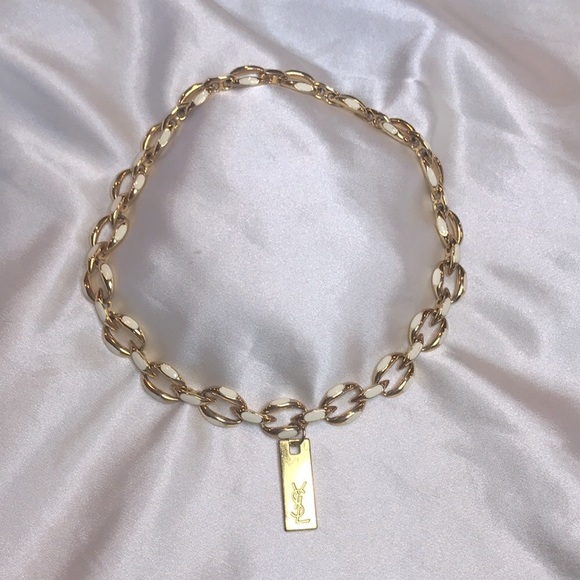 *Rare* Authentic YSL Pendant Necklace - Picture 4 of 10